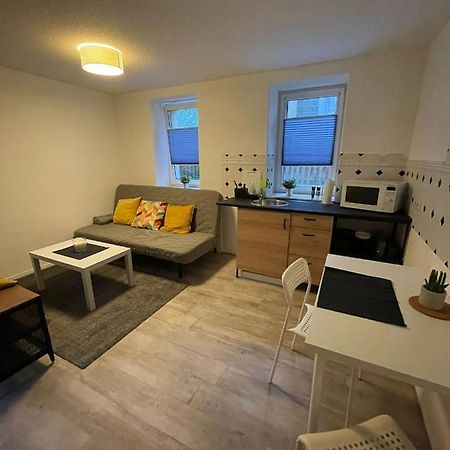 Ruhiges Apartment Im Herzen Von Gera Exteriör bild