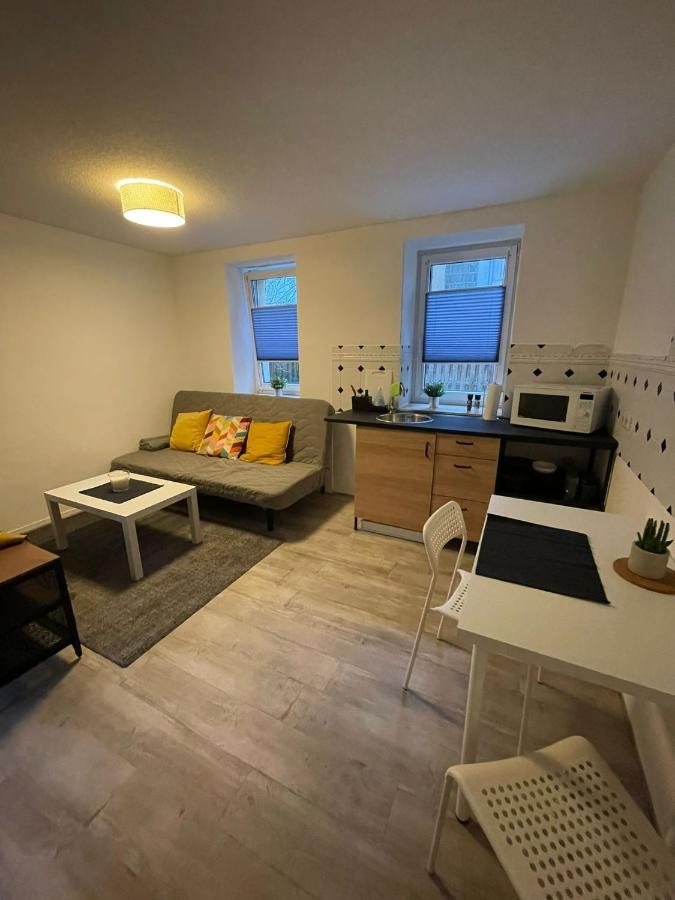 Ruhiges Apartment Im Herzen Von Gera Exteriör bild